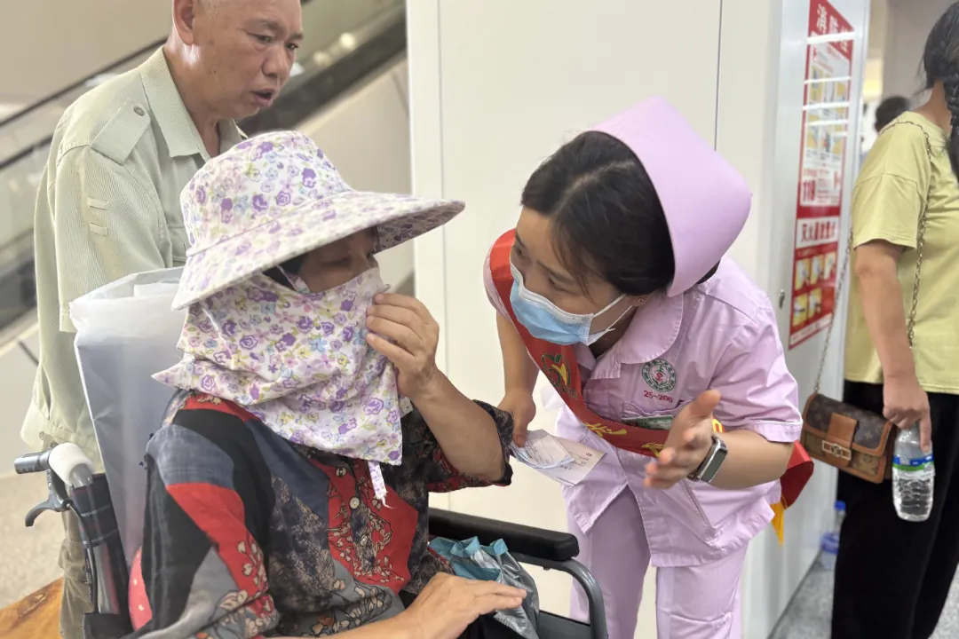 志愿者服务 (2).jpg