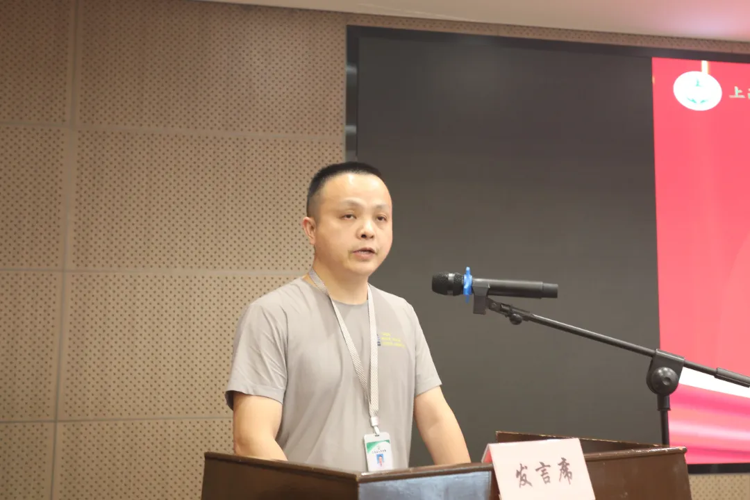 漆小亮.png 代表晏硕栋.JPG